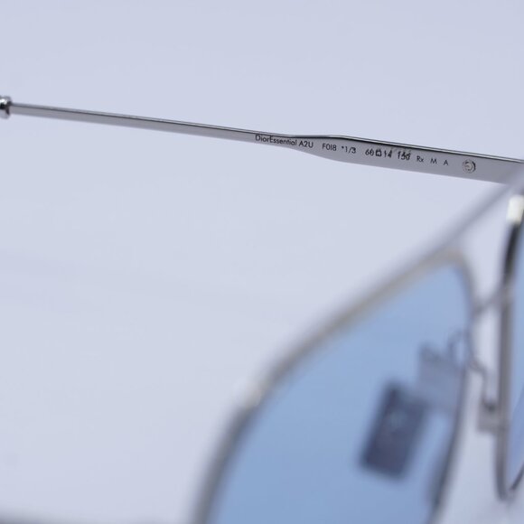 🕶️ New Dior DIORESSENTIAL A2U F0I8 Sunglasses - Palladium Frame, Blue Lenses - Picture 5 of 10